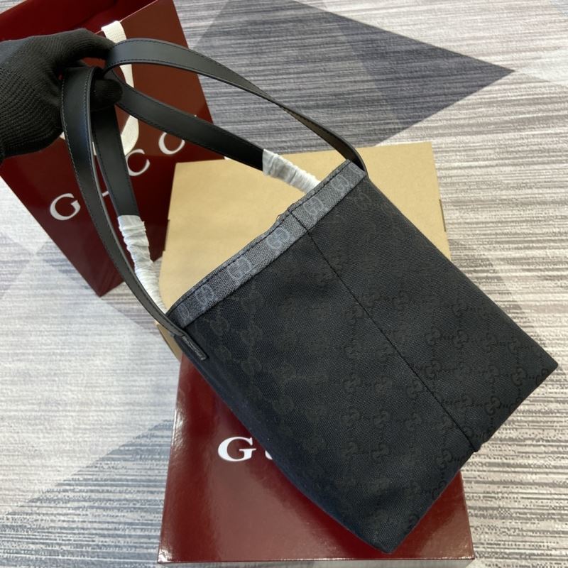 Gvc*1 tote bags